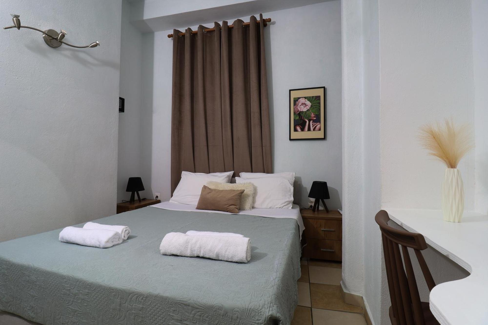 Faros Coastal Apartments Skopelos Town Exterior photo