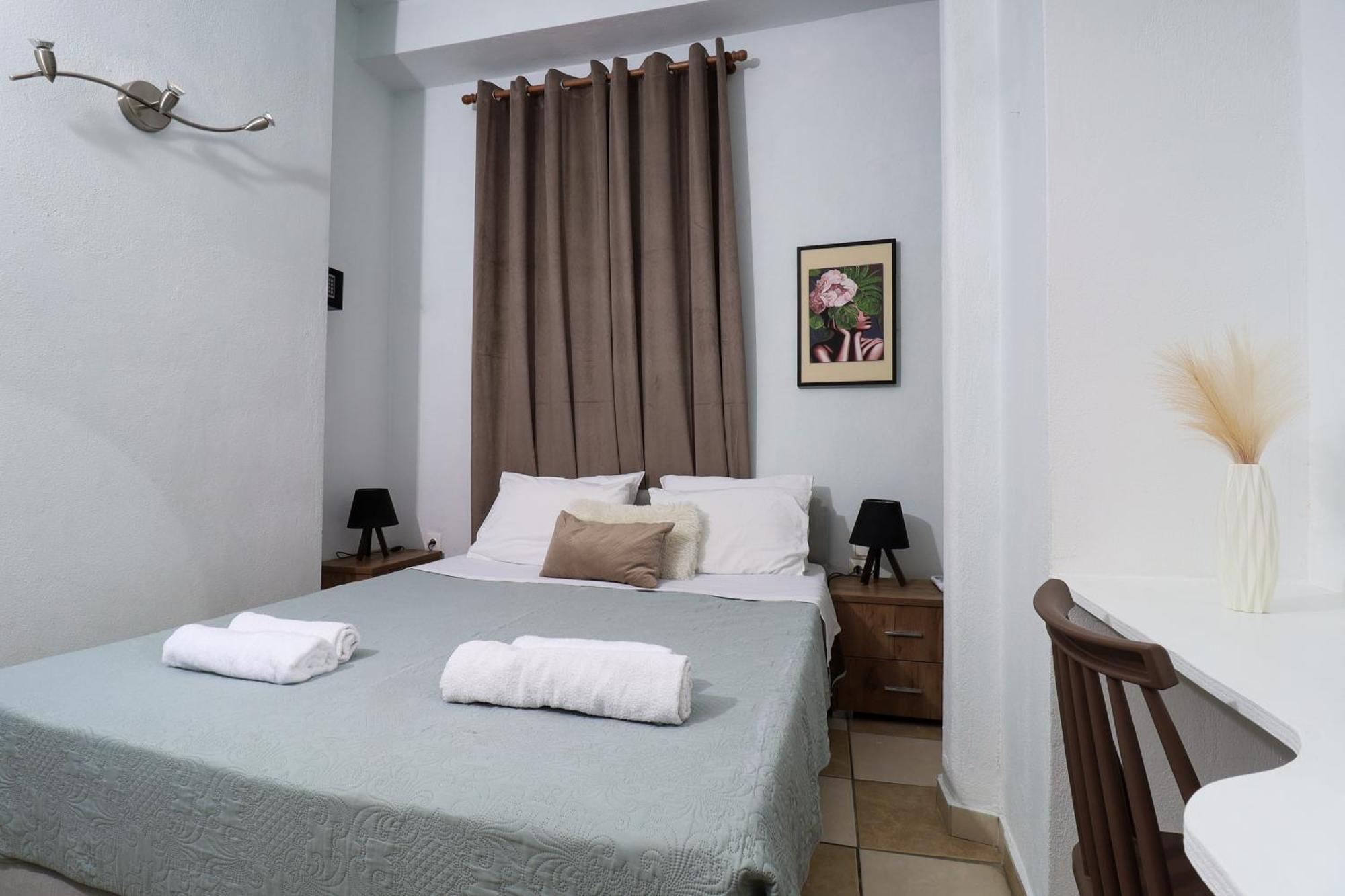 Faros Coastal Apartments Skopelos Town Exterior photo